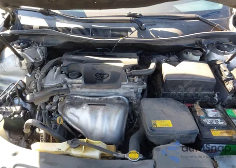 2014 Toyota Camry Le z USA, uszkodzony, nr VIN 4T4BF1FK8ER402081